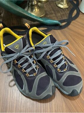 Women’s Athletic Trail Sneakers - Gray & Black with Yellow Accents